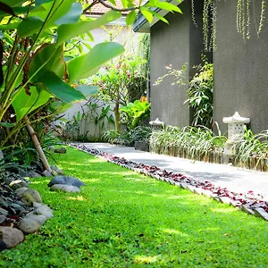 Hotel De Bharata Bali